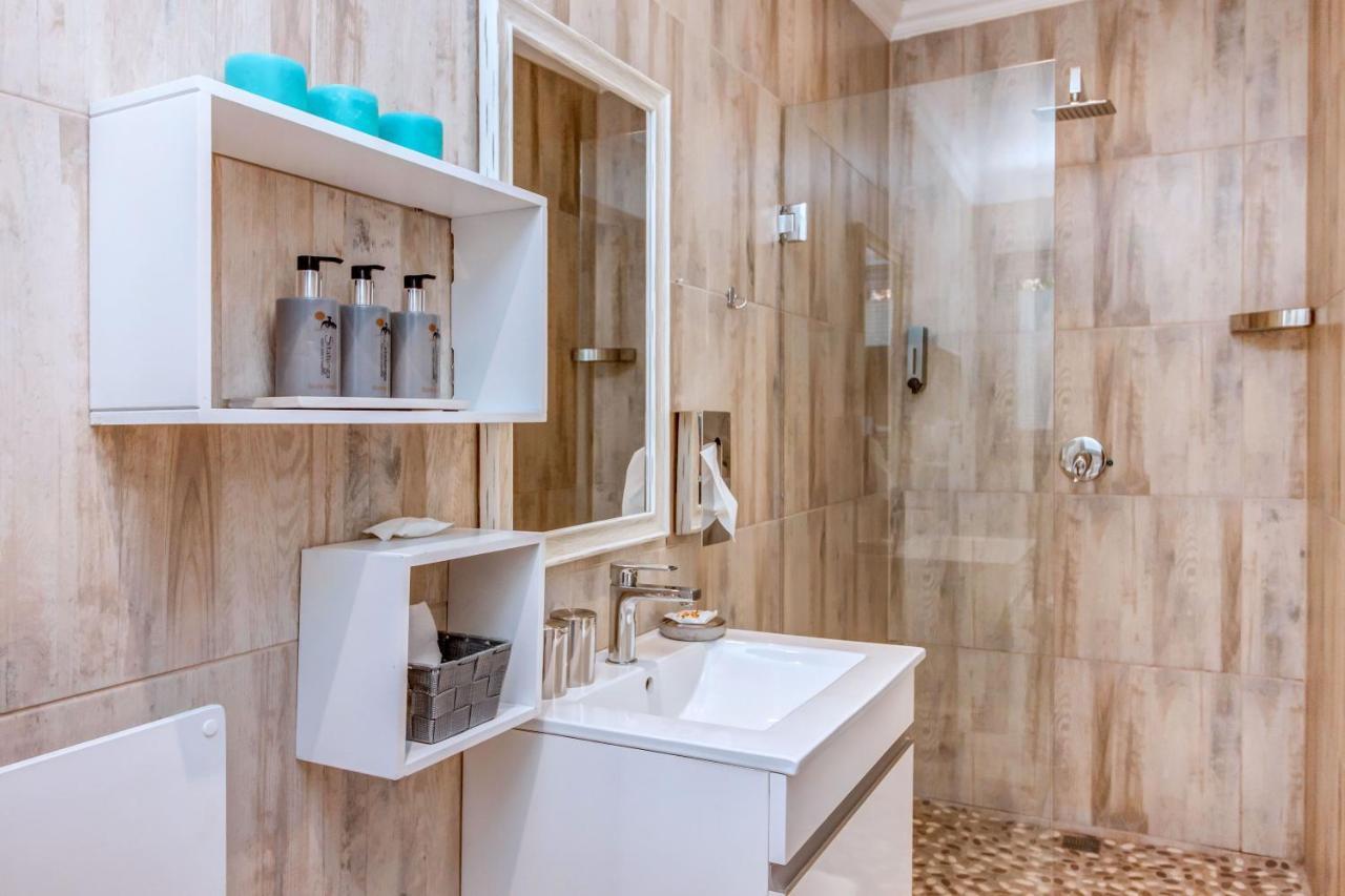 Sitatunga Guest Lodge Γιοχάνεσμπουργκ Εξωτερικό φωτογραφία
